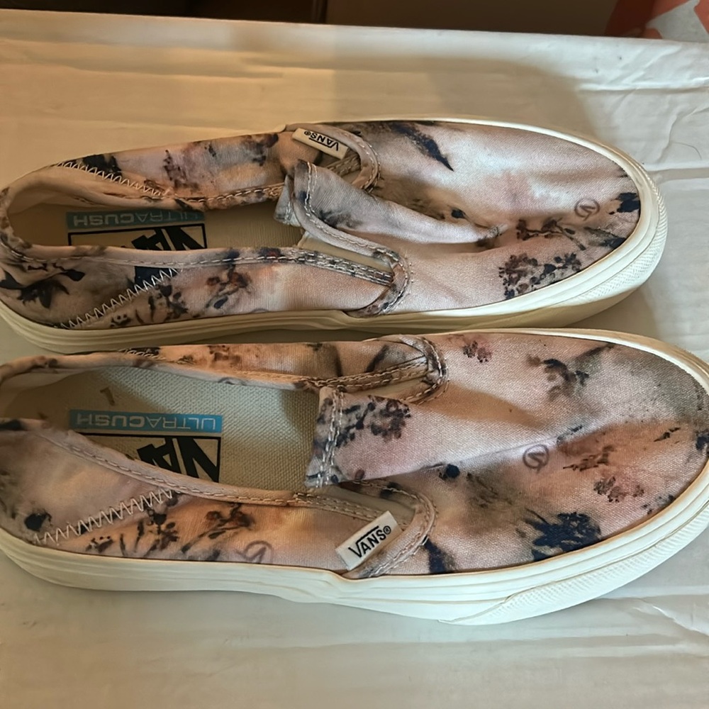 Pink the dyed vans old skool Size 7